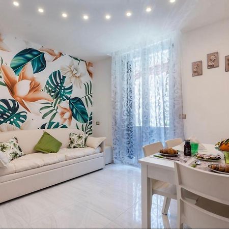 מאיורי Profumo Di Mare Offre Parcheggio Gratuito מראה חיצוני תמונה
