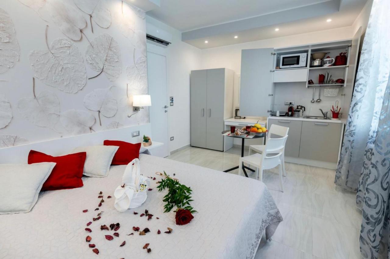מאיורי Profumo Di Mare Offre Parcheggio Gratuito מראה חיצוני תמונה